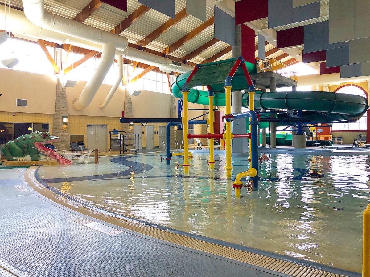 natatorium pool